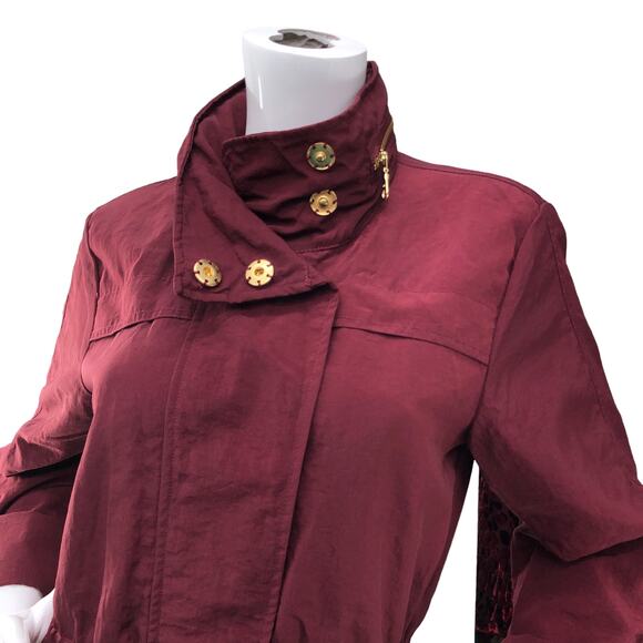 Tart Collections Womens Sz S Rain Jacket Oxblood Zip Pockets Packable Hood Lined - Picture 3 of 16